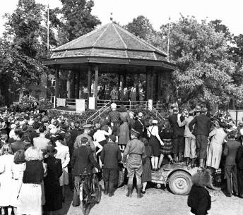 17 september 1944 Muziektent-Markt-Valkenswaard