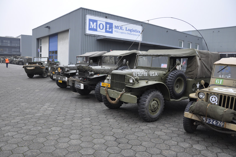 Verzamelplaats industrie terrein Loven bij Mol Logistics, Seriusstraat te Tilburg