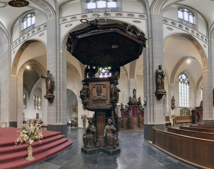 Klik op foto en ga naar pagina Goirkese kerk