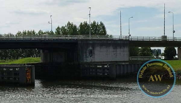 001 klein  Amertak Brug Noord - Wilhelminakanaal - Geertruidenberg_w
