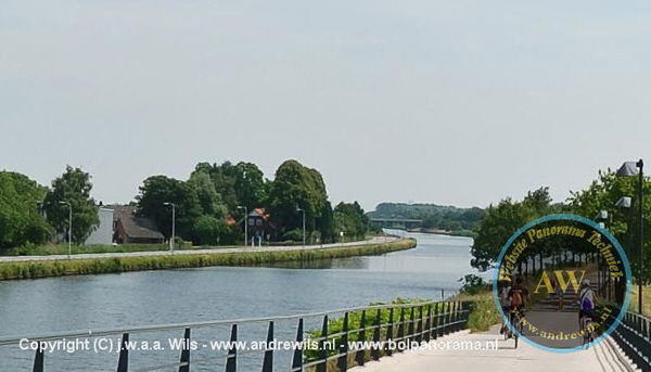 014 klein Fietsbrug De Oversteek Zuid - Kanaaldijk zuid - Dongen_w