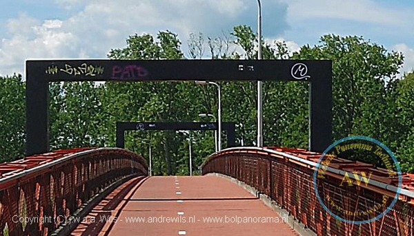 023 klein Fietsbrug Poseidonpad - Reeshof - Tilbrug 3_w