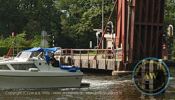066 klein Brug Kattenberg brug open Oost - Wilhelminakanaal - Oirschot_w